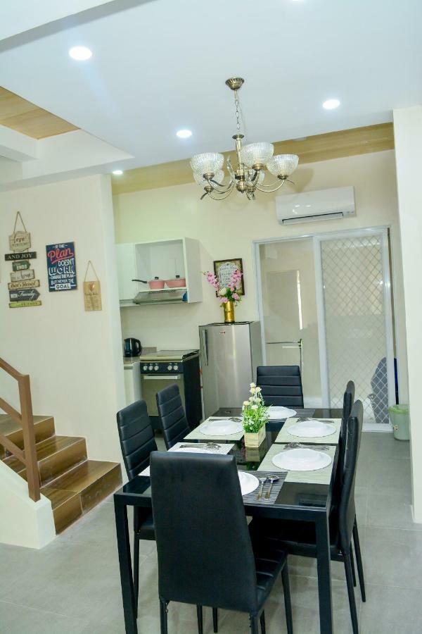 Appartamento Mailz Haven Beautifl 3Br Modern Aprt Near Sm Door-C Davao City Esterno foto